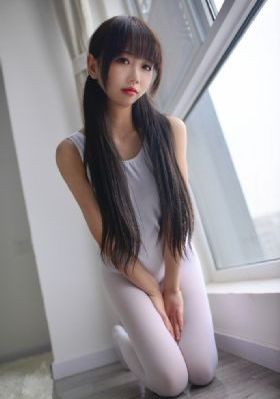 春咲梓美